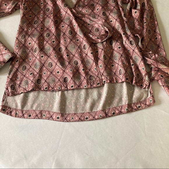 Chelsea28 Wrap Tie Pink Printed Bell Sleeves Top - Picture 11 of 11